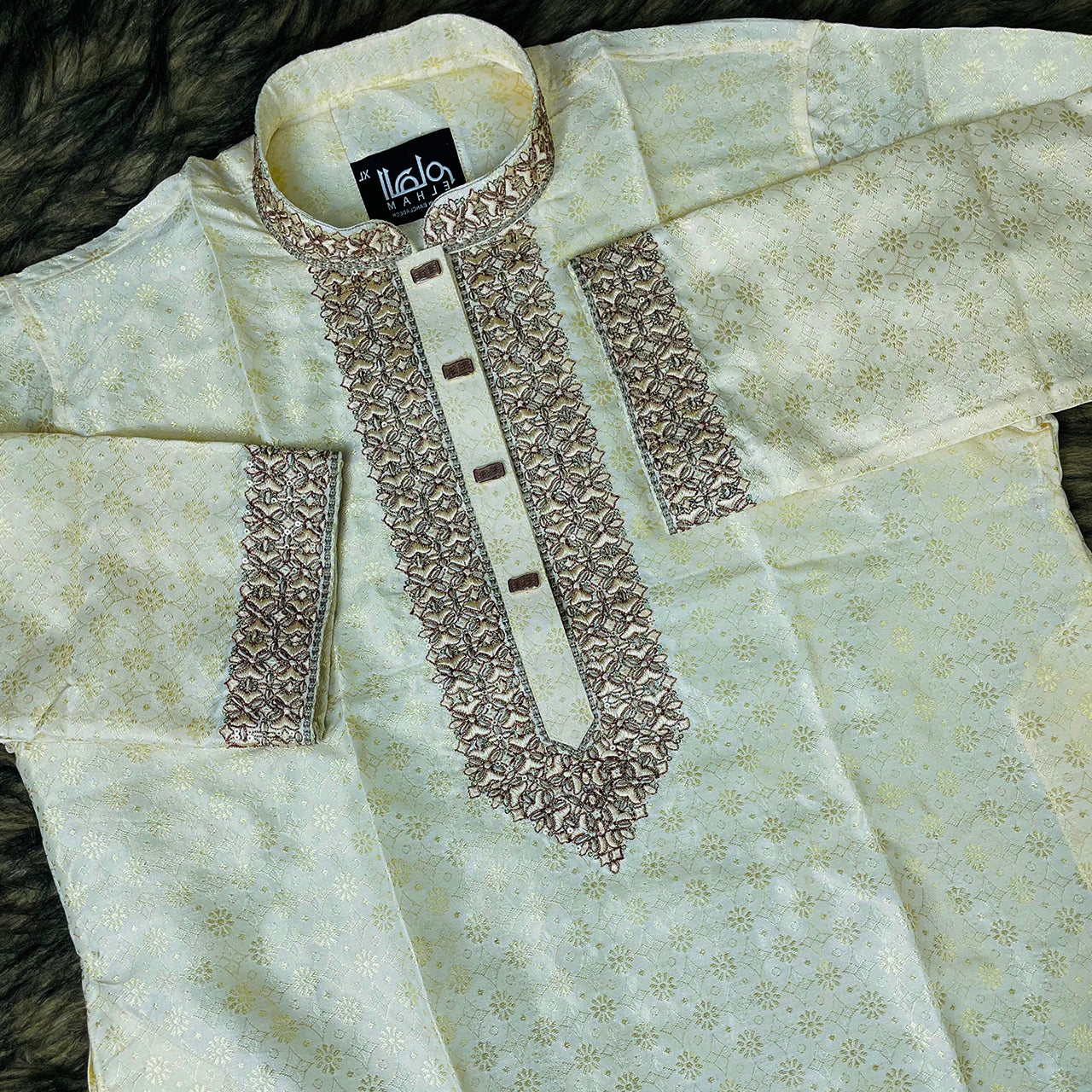 Luxury katan